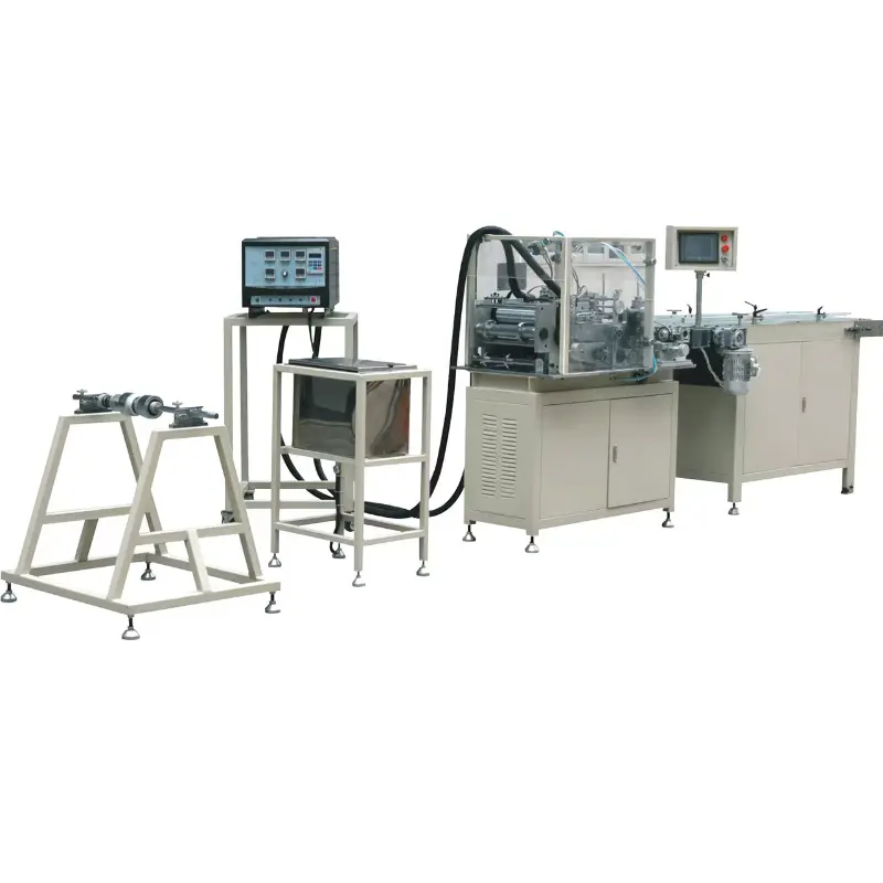 Ligne de production de plissage de papier filtre à air pour panneau entièrement automatique